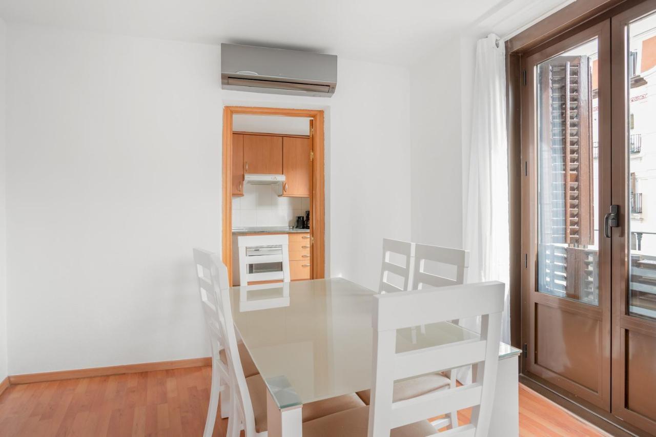 2 Bedrooms 1 Bathroom Furnished - Center - Bright - Mintystay Madrid Exterior photo